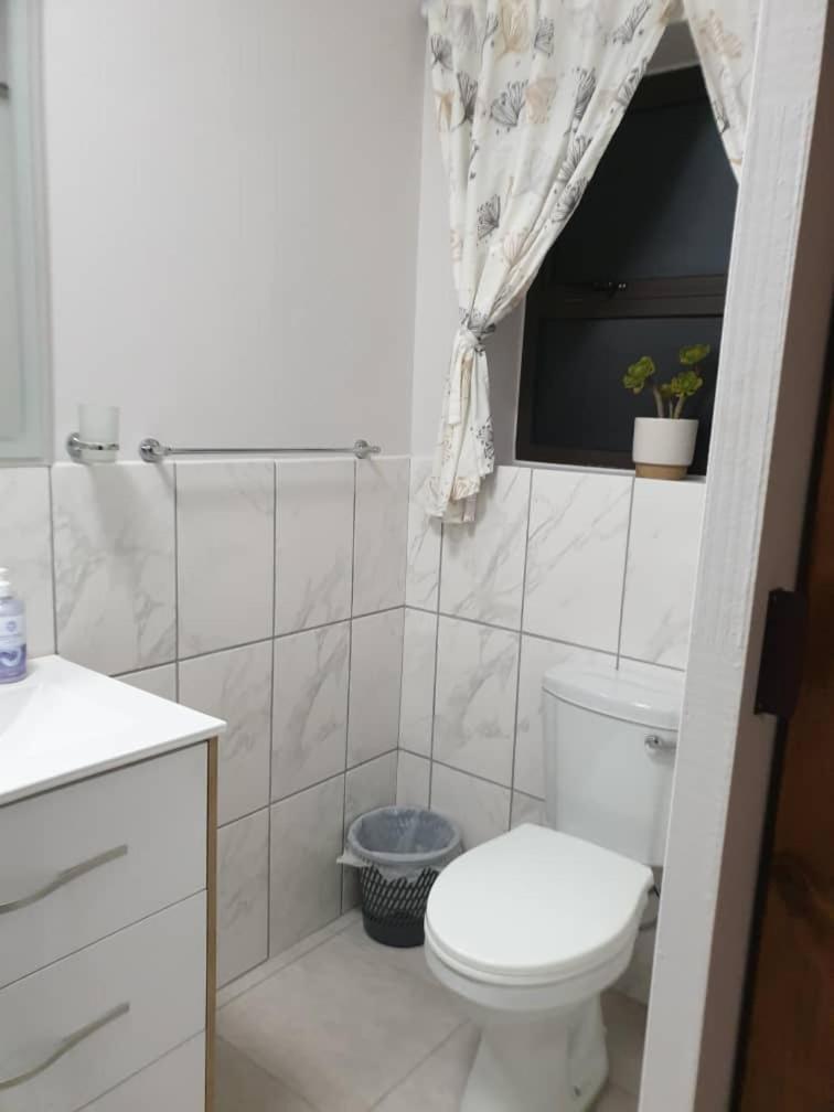 וואלביס ביי Sunflower Self-Catering מראה חיצוני תמונה