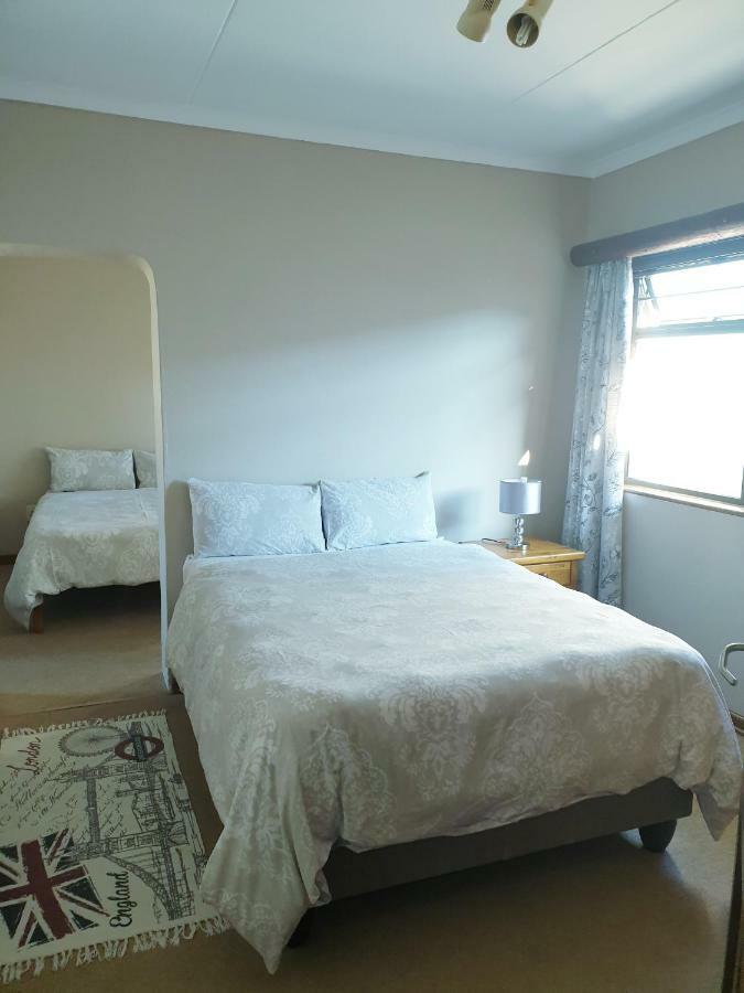 וואלביס ביי Sunflower Self-Catering מראה חיצוני תמונה
