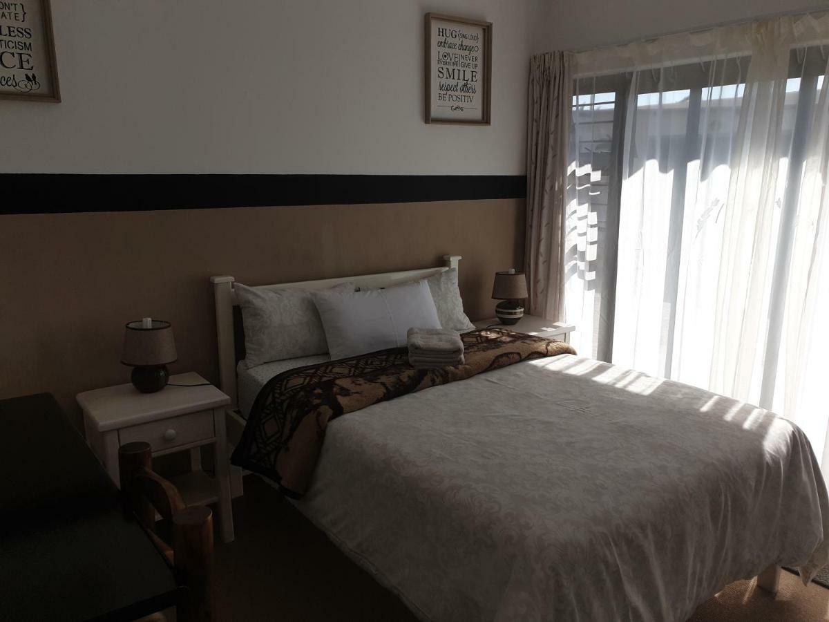וואלביס ביי Sunflower Self-Catering מראה חיצוני תמונה